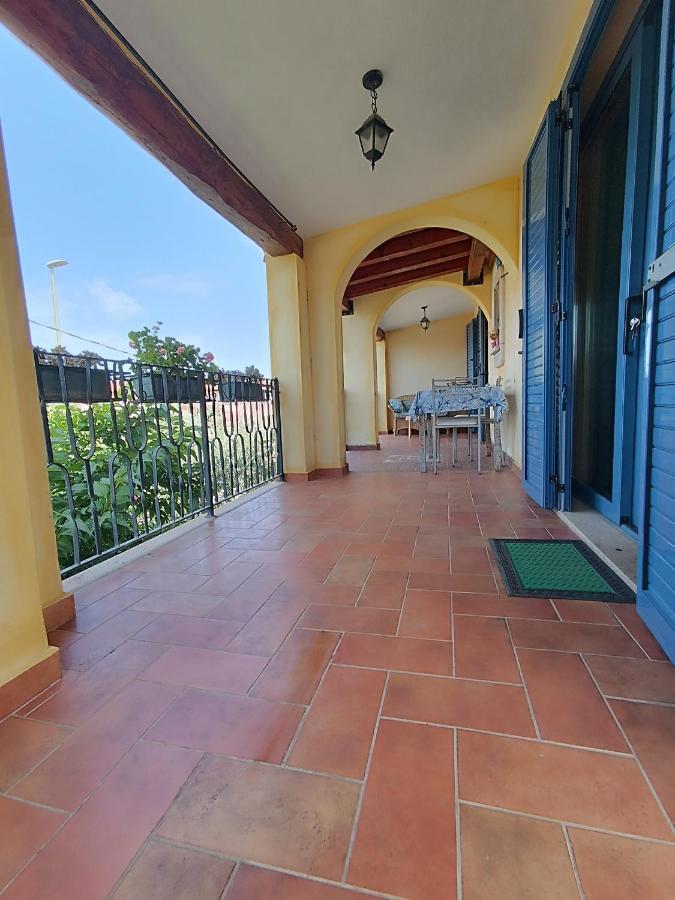 Appartamento Bellissimo A 150 Metri Dal Mare Murta Maria Exterior photo
